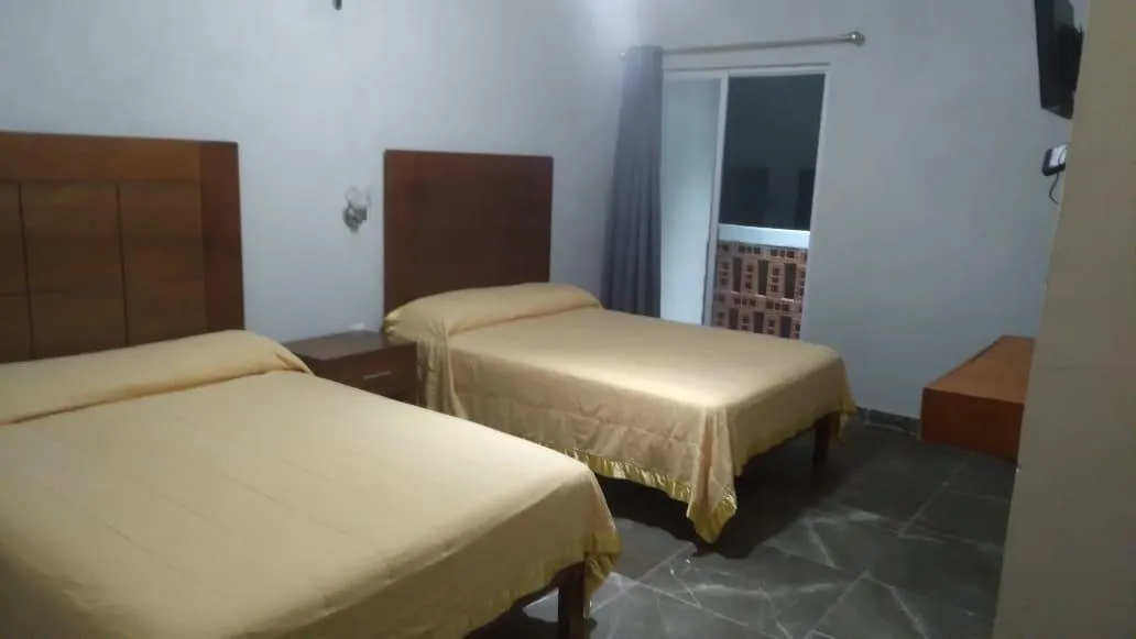 Galería Hotel Riviera Playa Novillero - Foto 2